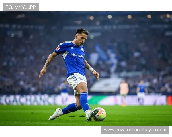 埃因霍温准备签下英冠快速串联核心,力争再创新辉煌 埃因霍温准备签下英冠快速串联核心,力争再创新辉煌