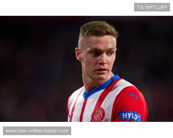 赫罗纳快速换位持续牵扯防线 赫罗纳快速换位持续牵扯防线